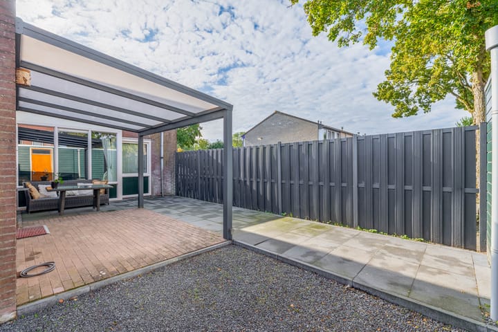 Tussenwoning te koop: Roomvatstraat 17, Purmerend