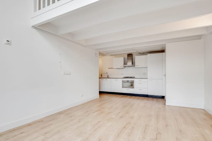 Studio te koop: Anthoniedijk 9G, Utrecht