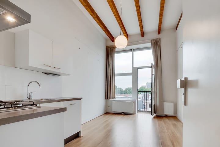 Studio te koop: Anthoniedijk 9T, Utrecht