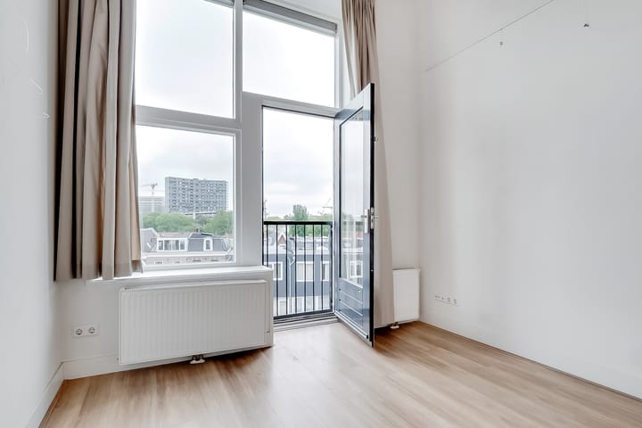 Studio te koop: Anthoniedijk 9T, Utrecht
