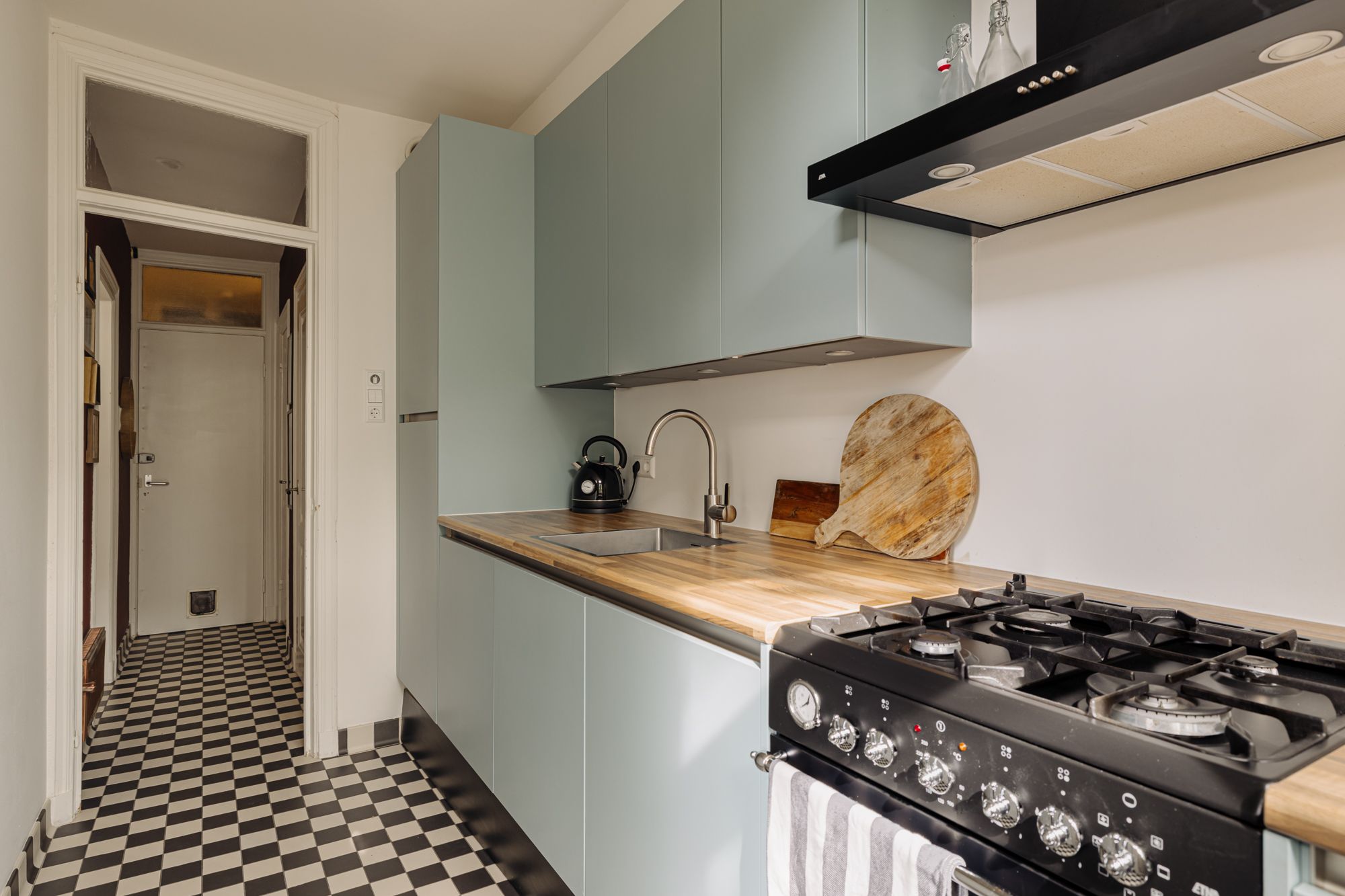 Photo 12 of Eerste Atjehstraat 28-2
