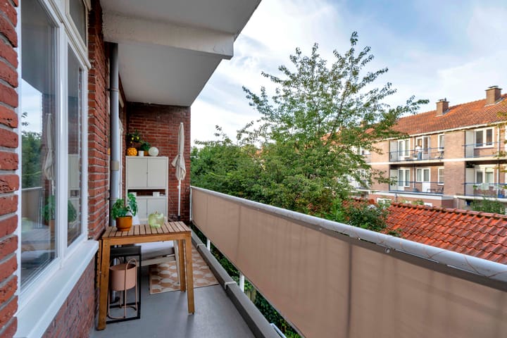 Appartement te koop: Prins Bernhardlaan 115, Voorburg