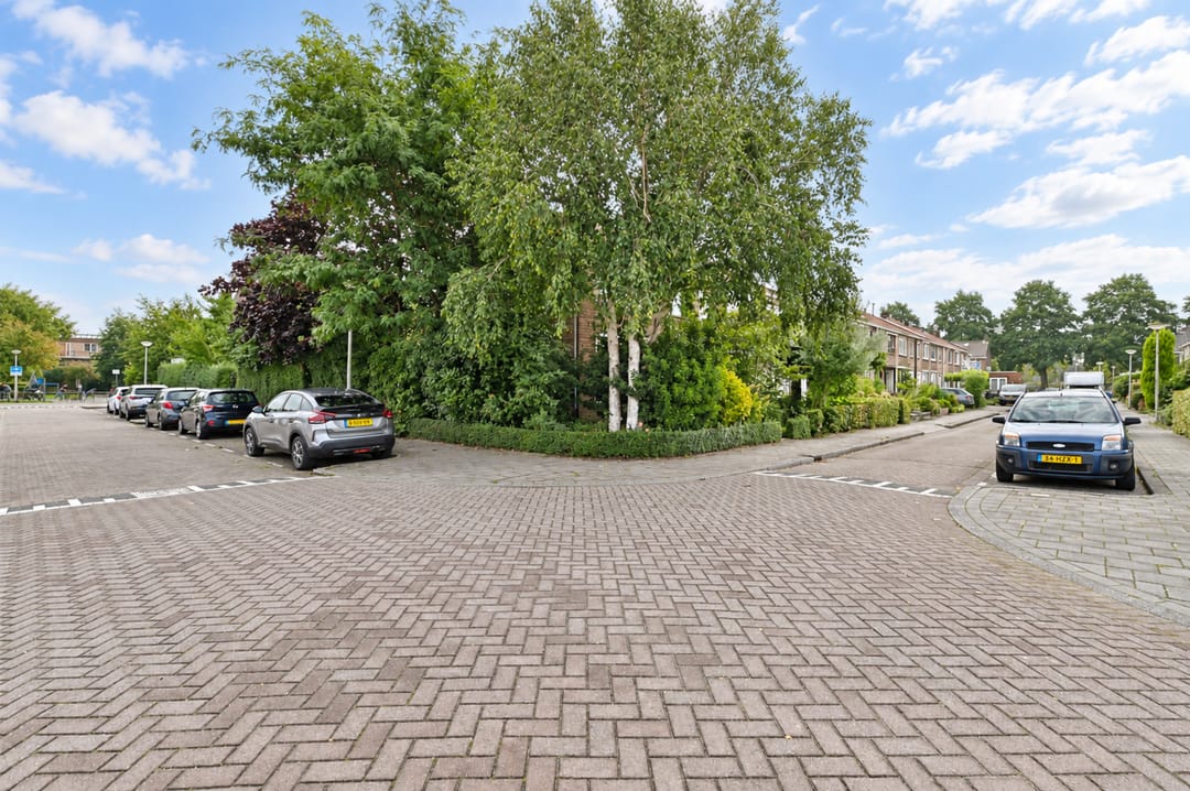 Photo 32 of Cort van der Lindenstraat 22