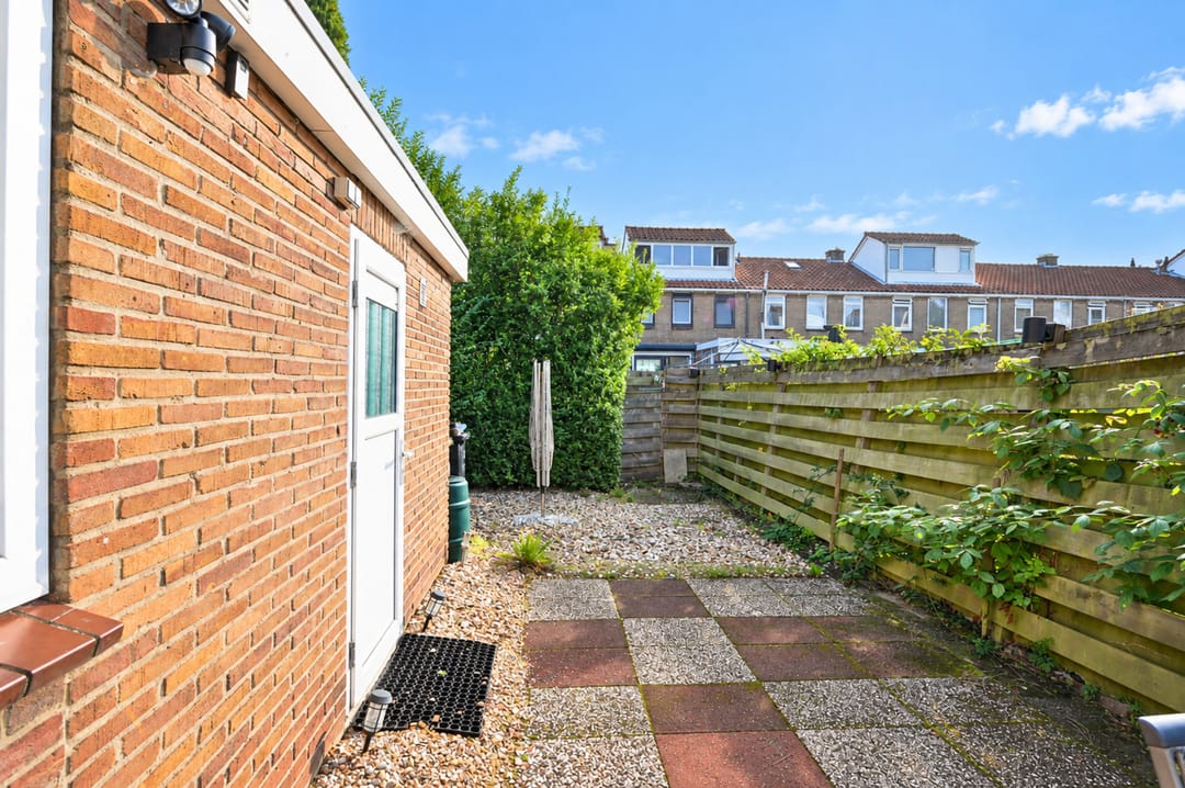 Photo 28 of Cort van der Lindenstraat 22