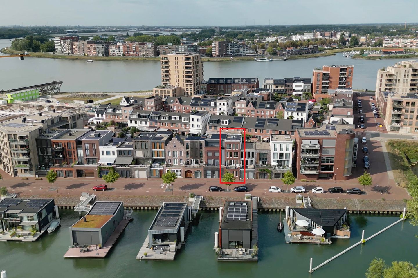 Foto 44 van Werf van Schouten 100