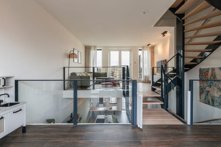 Tussenwoning te koop: Werf van Schouten 100, Dordrecht