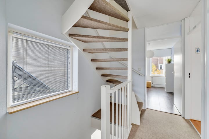 Tussenwoning te koop: Marshalllaan 11, Hellevoetsluis