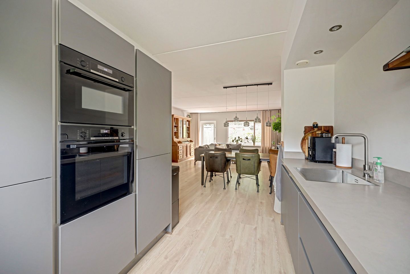 Photo 14 of Middelplaat 38