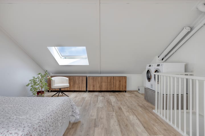 Hoekwoning te koop: Spoorstraat 153, Noord-Scharwoude