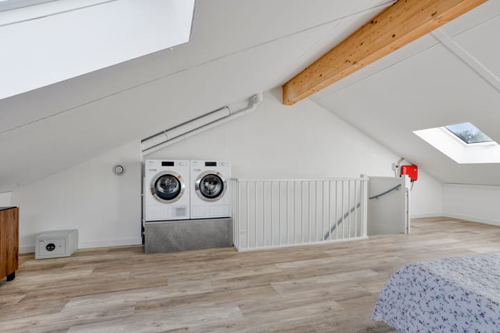 Hoekwoning te koop: Spoorstraat 153, Noord-Scharwoude