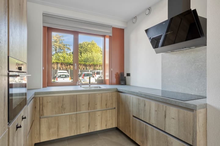 Hoekwoning te koop: Spoorstraat 153, Noord-Scharwoude