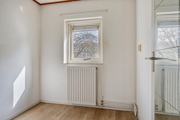 Tussenwoning te koop: Klaproosweg 6, Zwolle