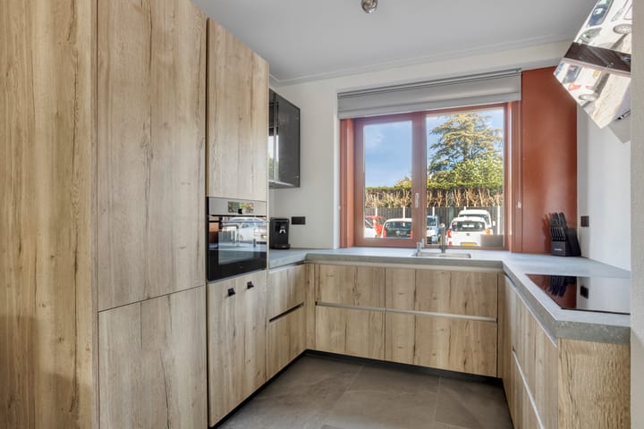 Hoekwoning te koop: Spoorstraat 153, Noord-Scharwoude