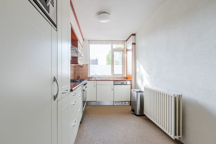 Twee-onder-één-kap te koop: Hobbemastraat 40, Ede