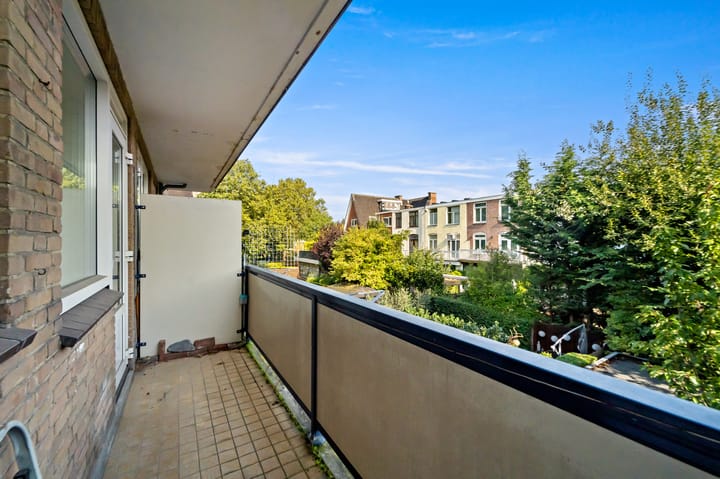 Appartement te koop: van Zegwaardstraat 382, Voorburg