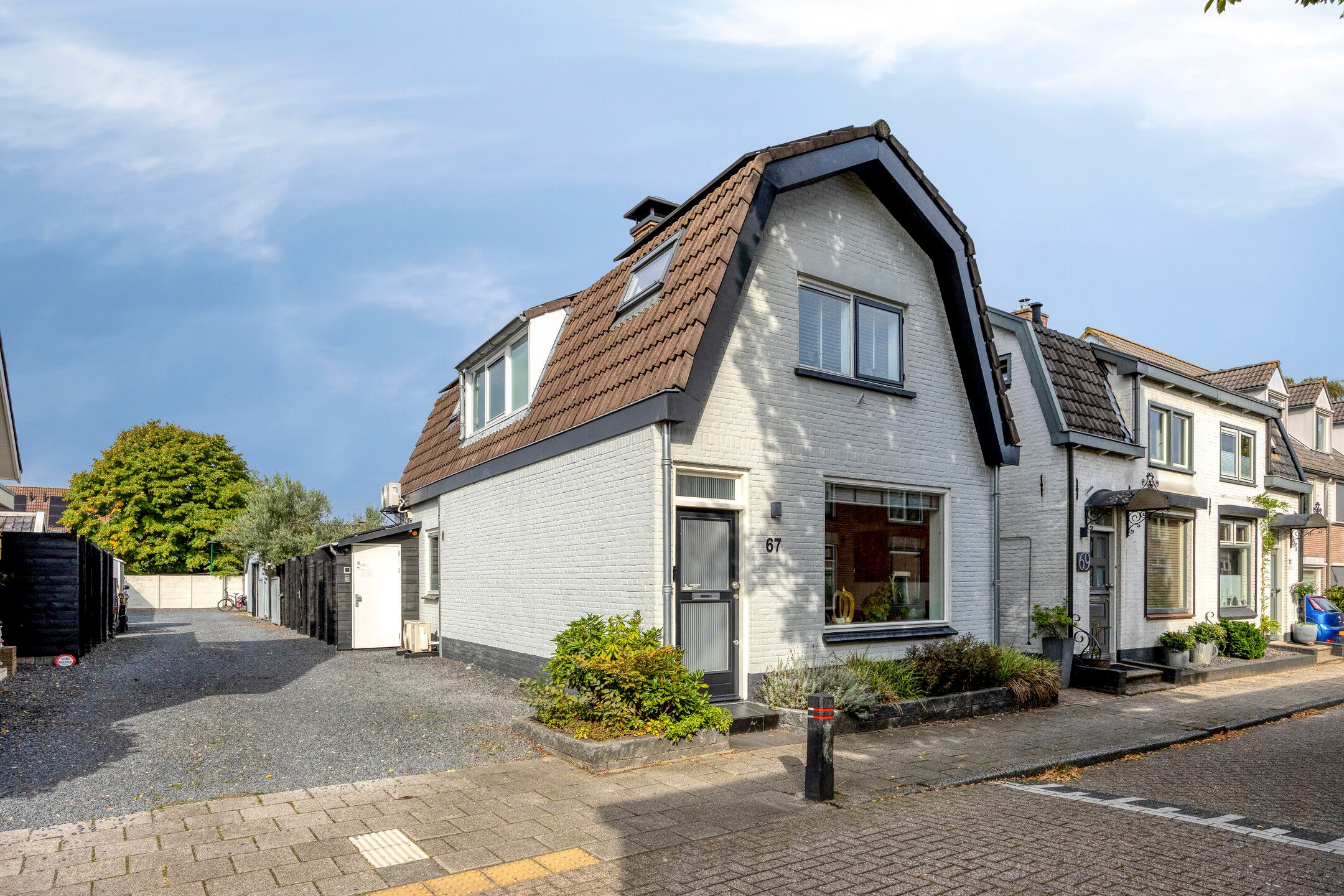 Kostverloren 67 