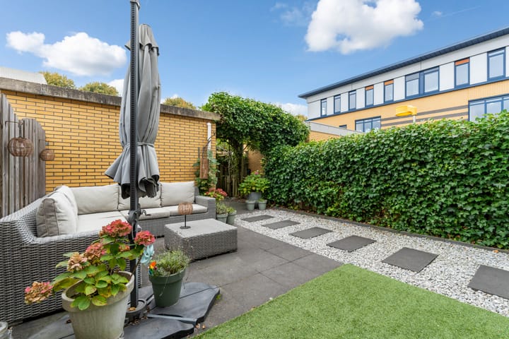 Tussenwoning te koop: Noordsigt 137, Dordrecht