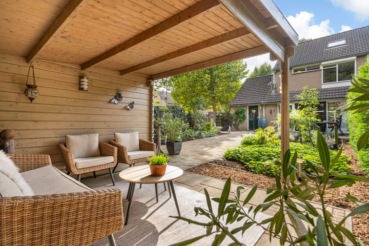 Hoekwoning te koop: Panheelstraat 2, Arnhem