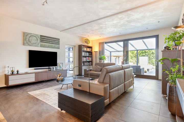 Tussenwoning te koop: Leeuwenstein 23, Udenhout