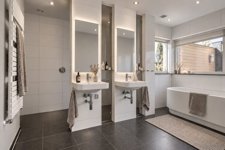 Vrijstaande woning te koop: Lisdodde 8, Zeewolde