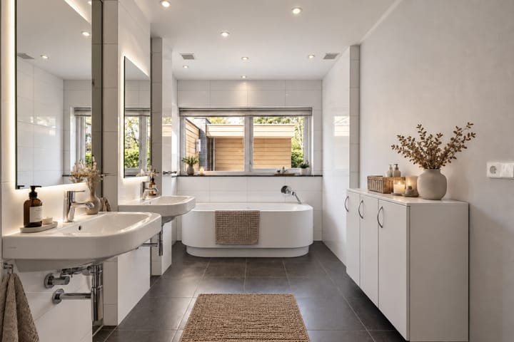 Vrijstaande woning te koop: Lisdodde 8, Zeewolde