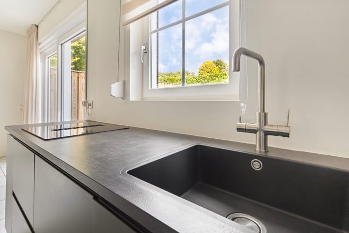 Tussenwoning te koop: Boegspriet 11, Maasbracht
