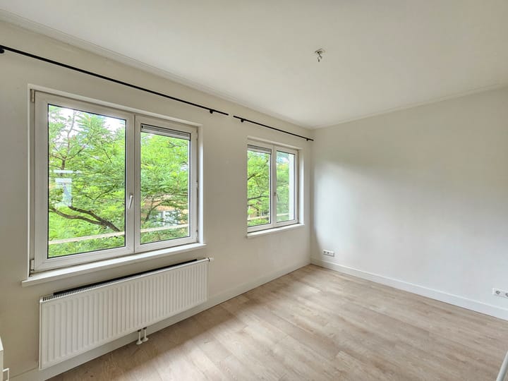 Appartement te huur: Meerhuizenstraat 5-3, Amsterdam