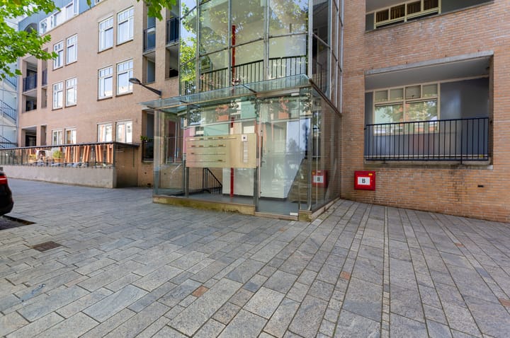 Photo 2 of Blekerstraat 163