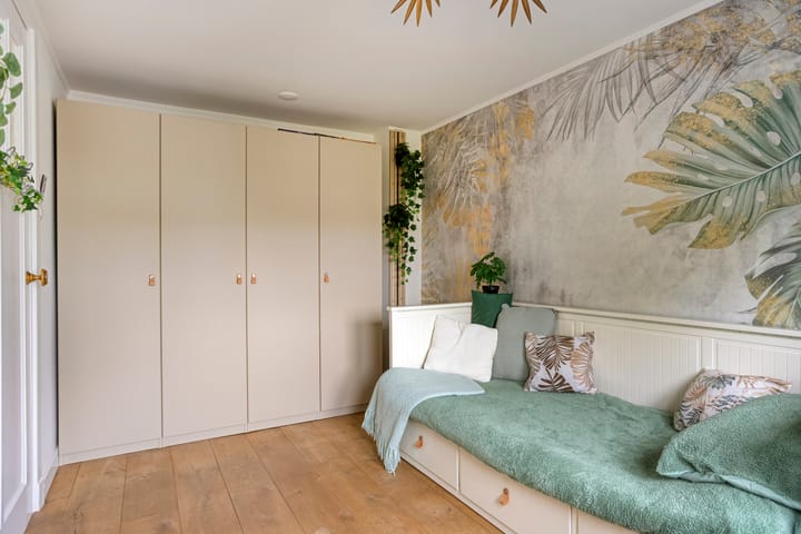 Twee-onder-één-kap te koop: Dorpsstraat 129, Helmond