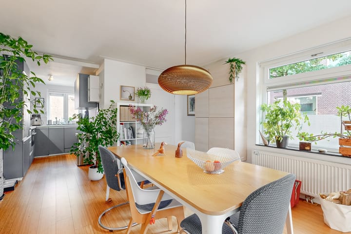 Hoekwoning te koop: Fabriciusstraat 23, Haarlem