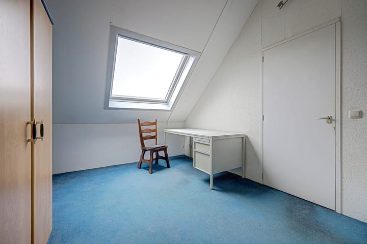 Tussenwoning te koop: Kouwenaardseweg 66, Hoogvliet Rotterdam