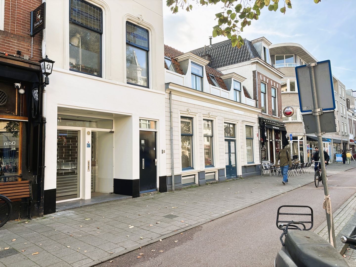 View photo 2 of Biltstraat 67