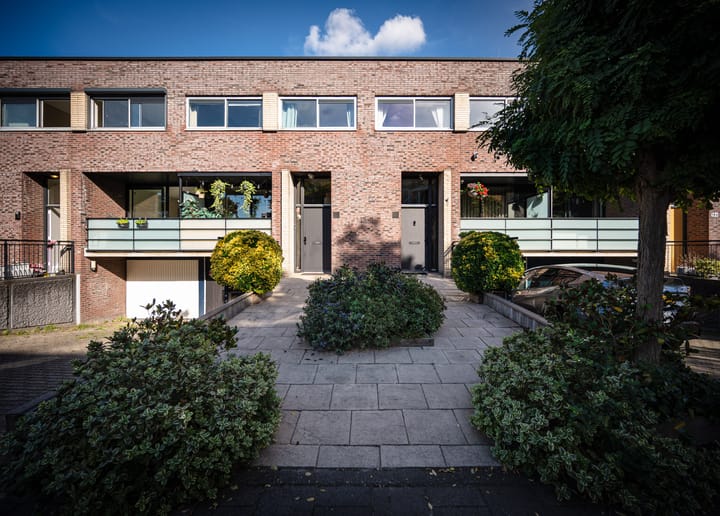 Tussenwoning te koop: Lange Dreef 190, Rijswijk (Zh)