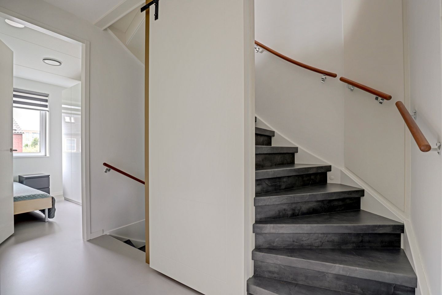 Foto 44 van Baas en Domburgstraat 61