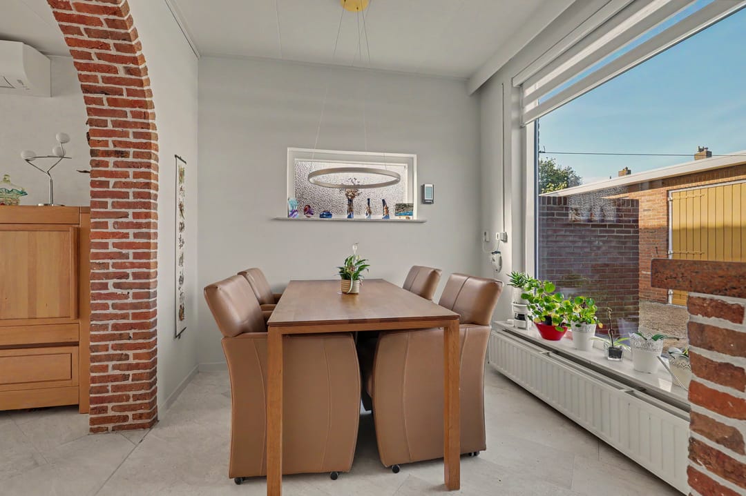 Photo 13 of M.D.de Grootstraat 81