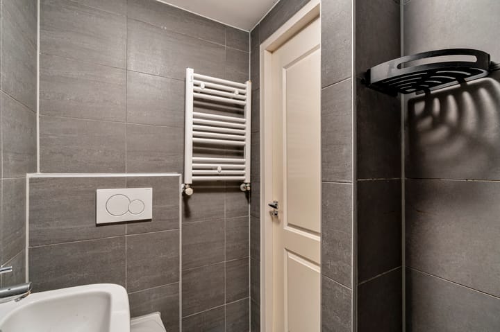 Appartement te koop: Eerste van der Helststraat 72-1, Amsterdam