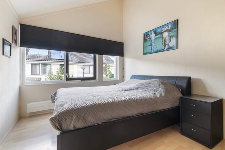 Tussenwoning te koop: Wim Lagendaalpad 32, Rotterdam
