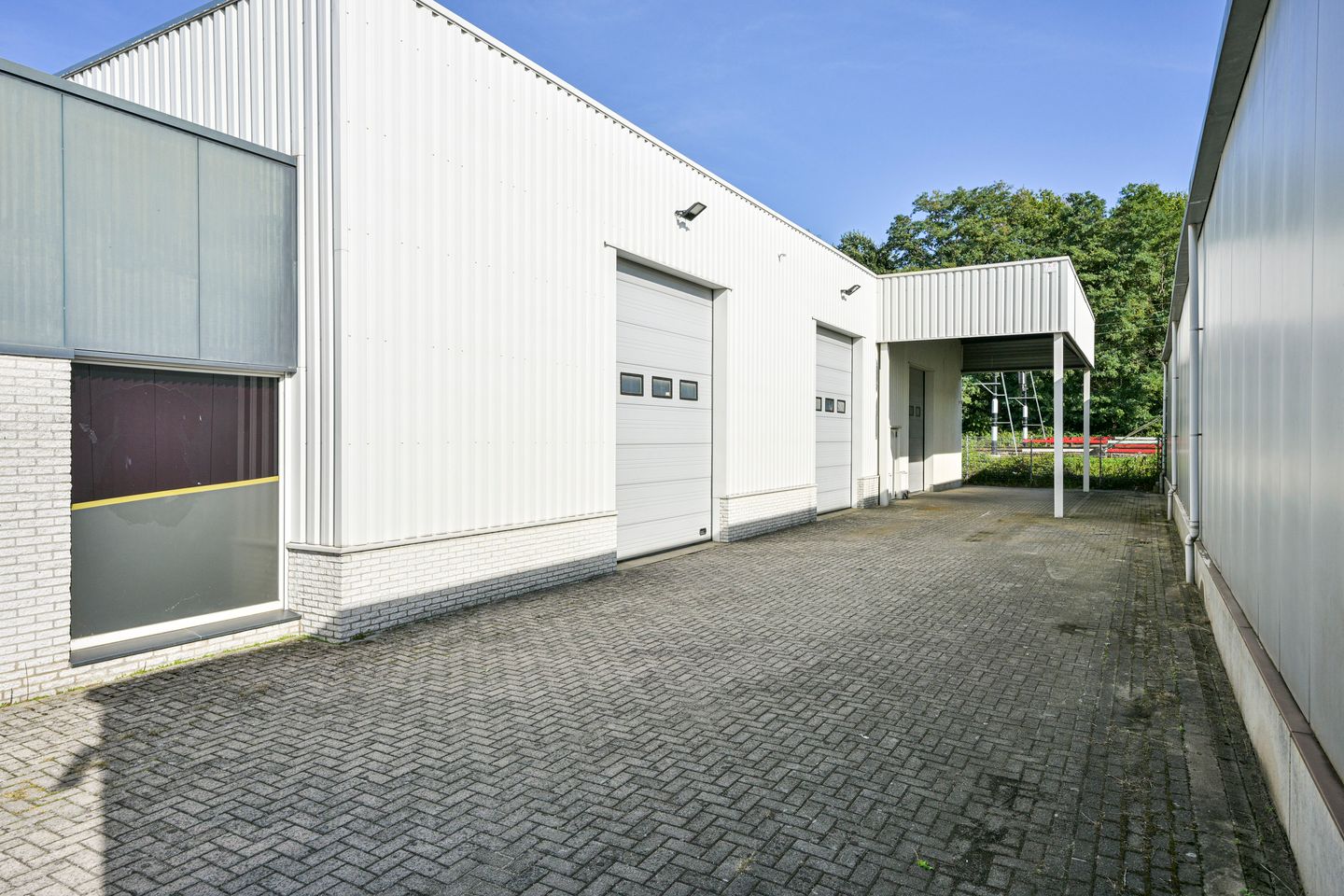 View photo 3 of Rafaëlweg 28