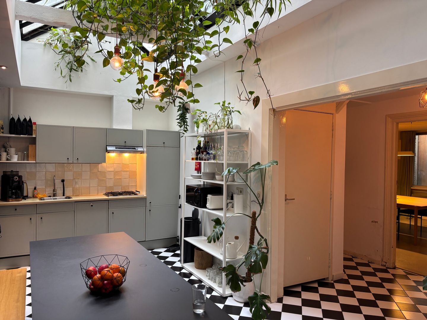 View photo 3 of Singel 160