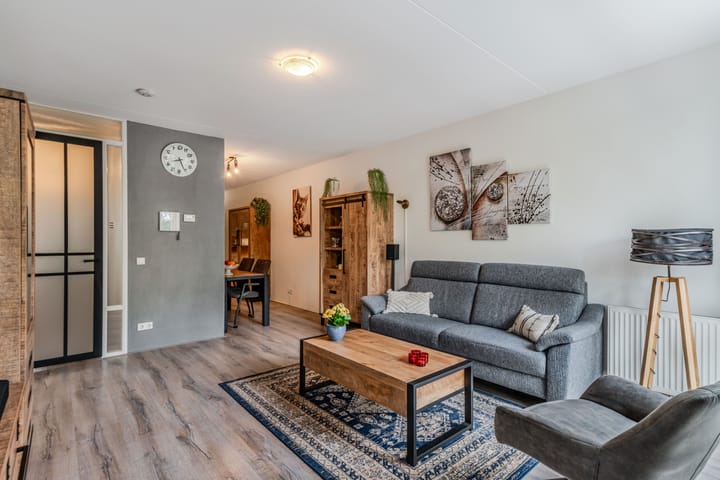 Appartement te koop: Duiker 89, Huizen