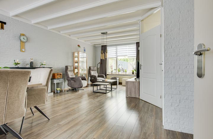 Tussenwoning te koop: Calluna 69, Oost West En Middelbeers