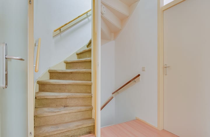 Tussenwoning te koop: Calluna 69, Oost West En Middelbeers