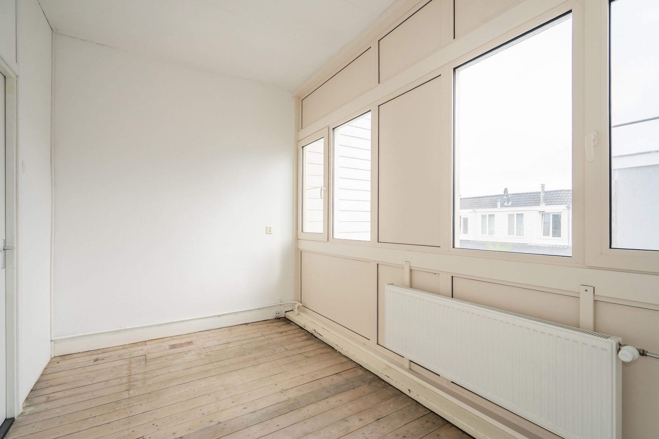 Photo 27 of Willemstraat 40