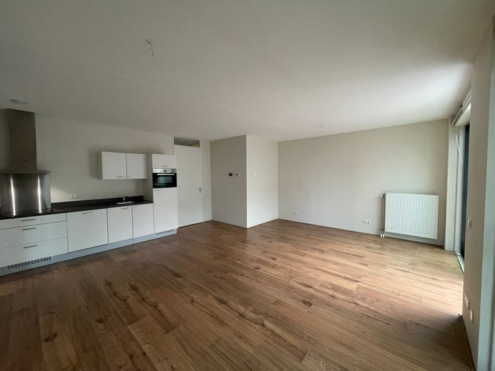Appartement te huur: Jan Tooropstraat 905, Amsterdam
