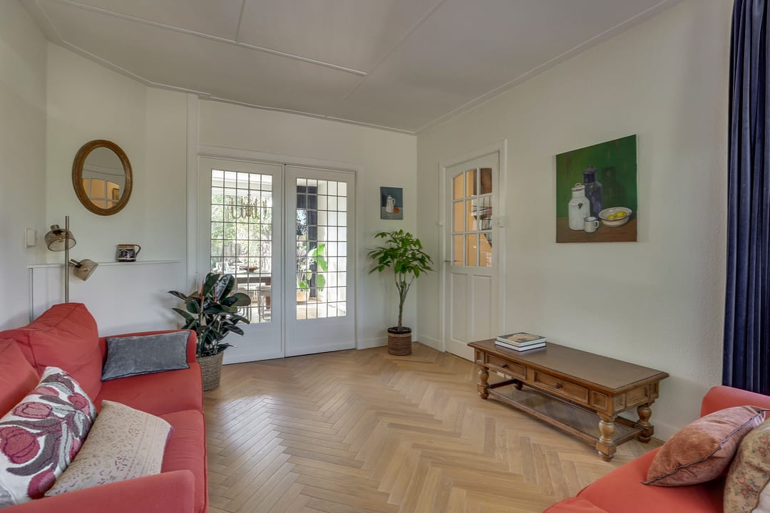 Photo 8 of Schuttevaerstraat 7