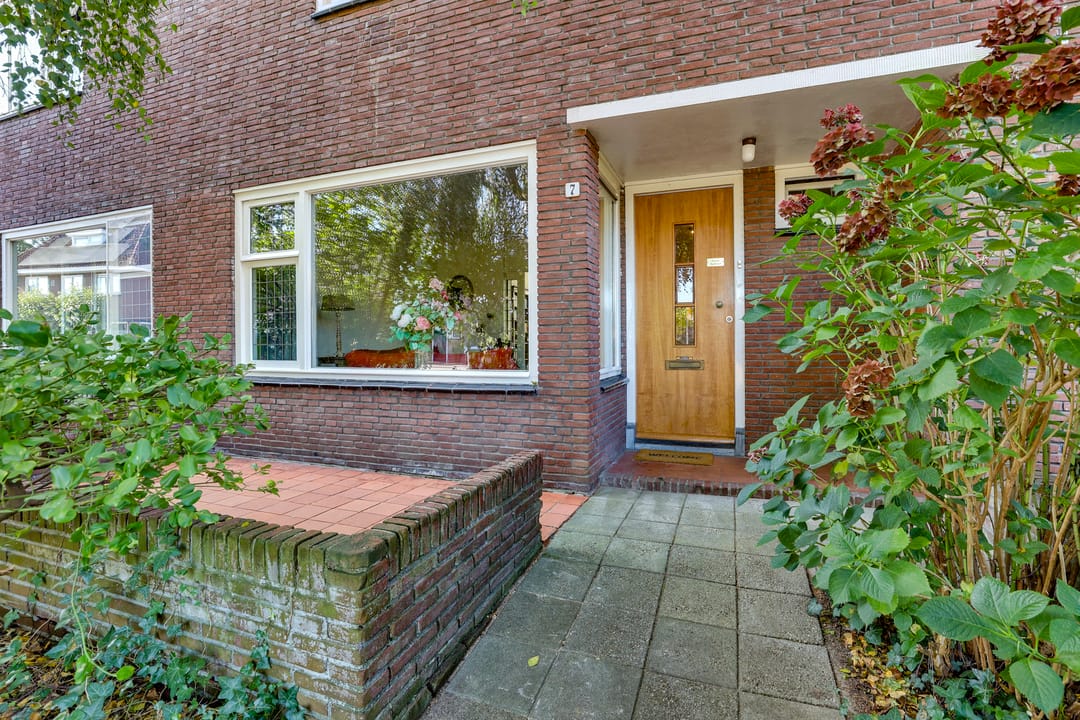 Photo 43 of Schuttevaerstraat 7