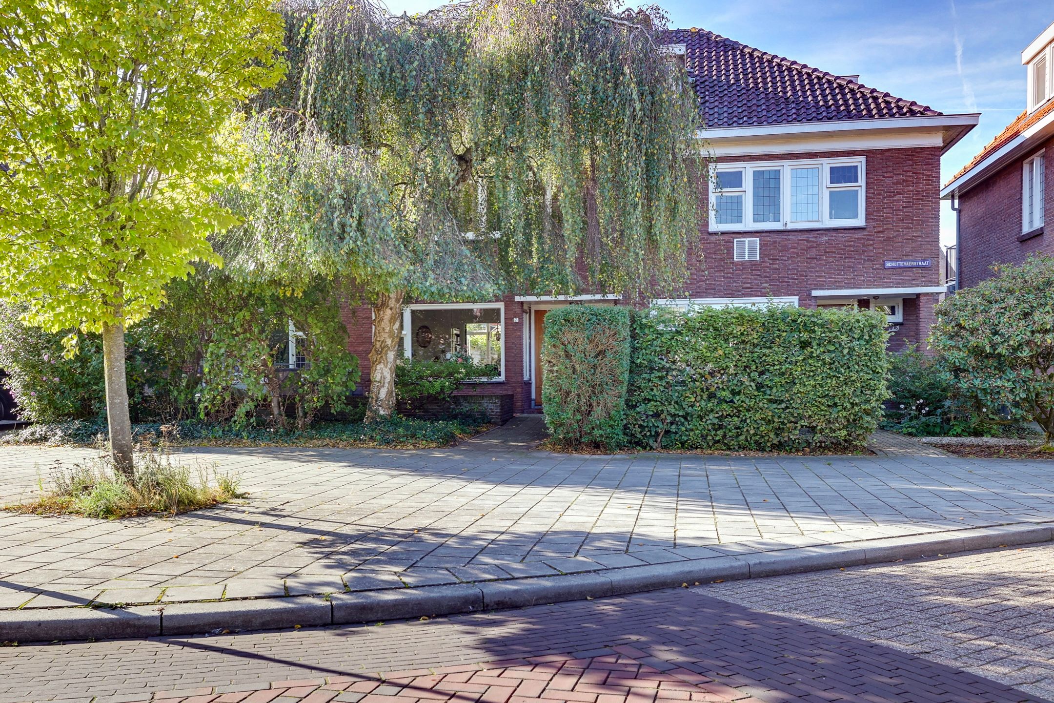 Photo 42 of Schuttevaerstraat 7