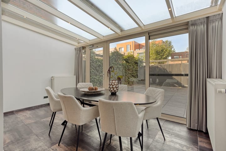 Tussenwoning te koop: Grasbloem 57, Eindhoven
