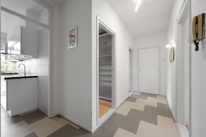 Appartement te koop: Dennelaan 32, Rijswijk (Zh)