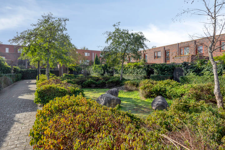 Tussenwoning te koop: Grasbloem 57, Eindhoven